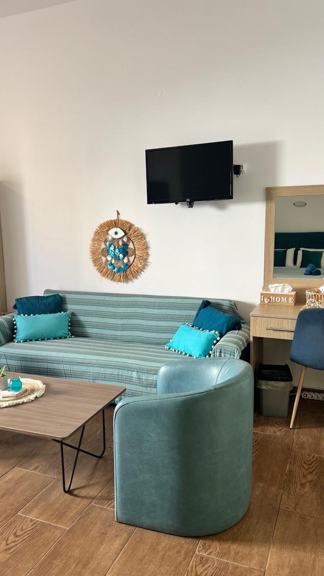 Grande Blue Suites With Private Bay Archangelos  Exterior photo
